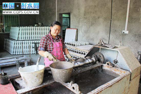 彭水:家庭小作坊 致富新引擎-经济-中国·彭水